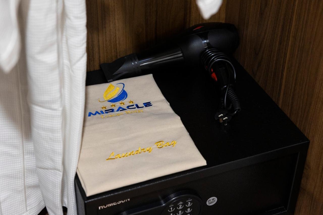 Miracle Luxury Отель